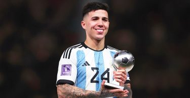 cuộc đời Enzo Fernandez