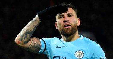Nicolas Otamendi cùng các danh hiệu đã đạt được
