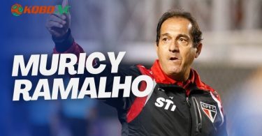 Huấn luyện viên Muricy Ramalho